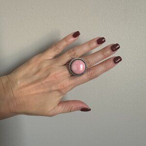 Beautiful Peruvian Sterling Silver and Pink Stone Ring from Ilaria Peru